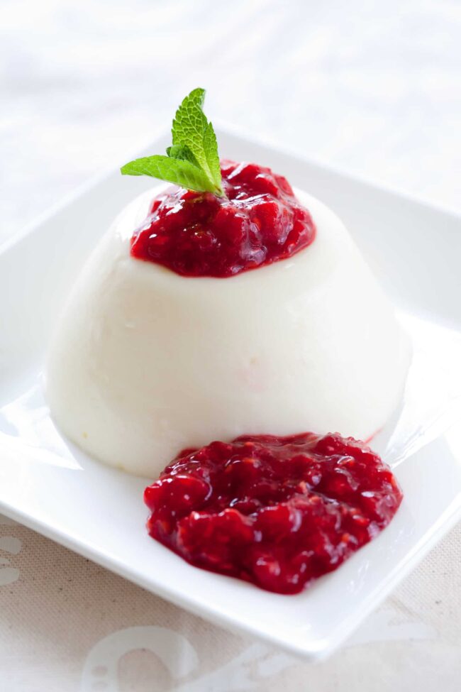 lemon buttermilk pannacotta