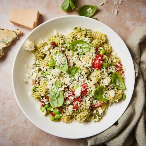 Blue cheese pasta salad