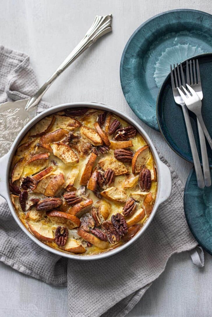 Clafoutis with apple