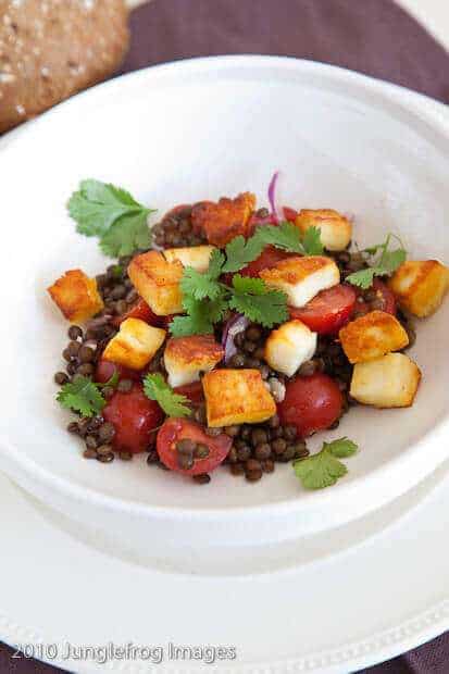 Puy lentil salad with halloumi | insimoneskitchen.com