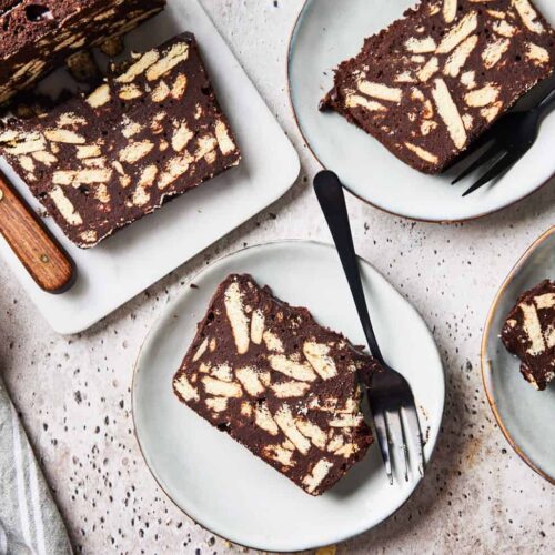 Arretje Nof or refrigerator cake