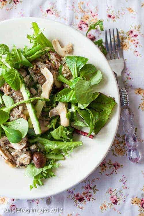 Asparagus salad with mushrooms | insimoneskitchen.com