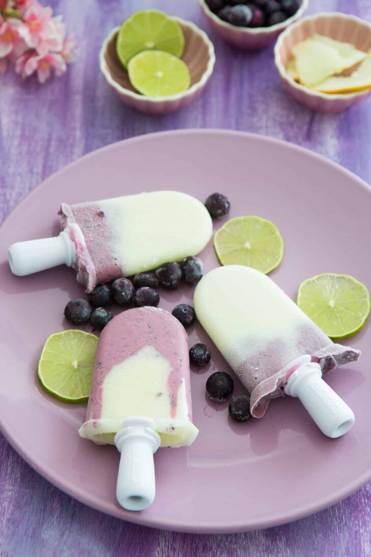Melon popsicles with blueberries