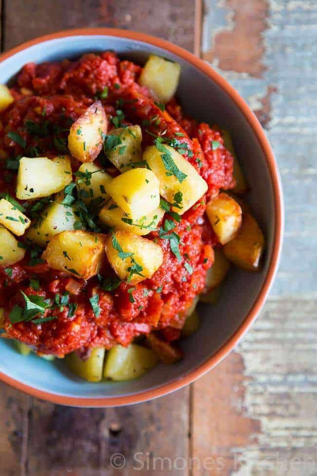 Making your own patatas bravas | insimoneskitchen.com