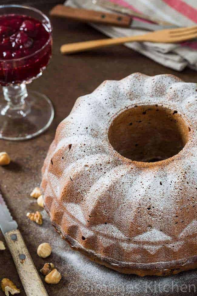 Christmas bundt cake | insimoneskitchen.com
