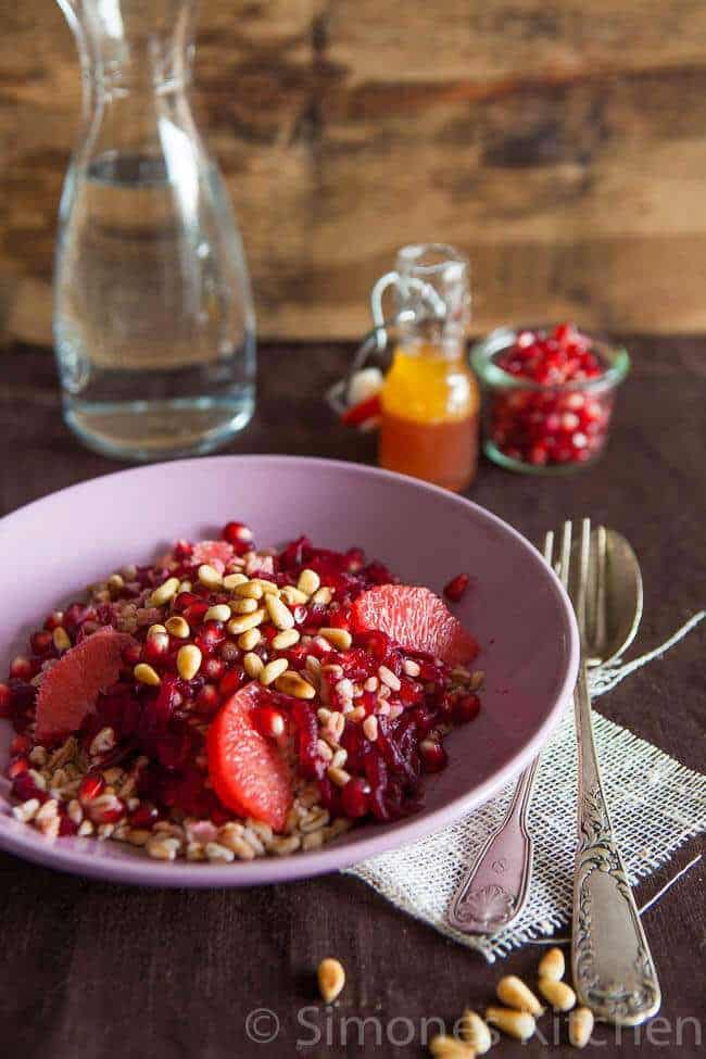 Spelt salad with beetroot