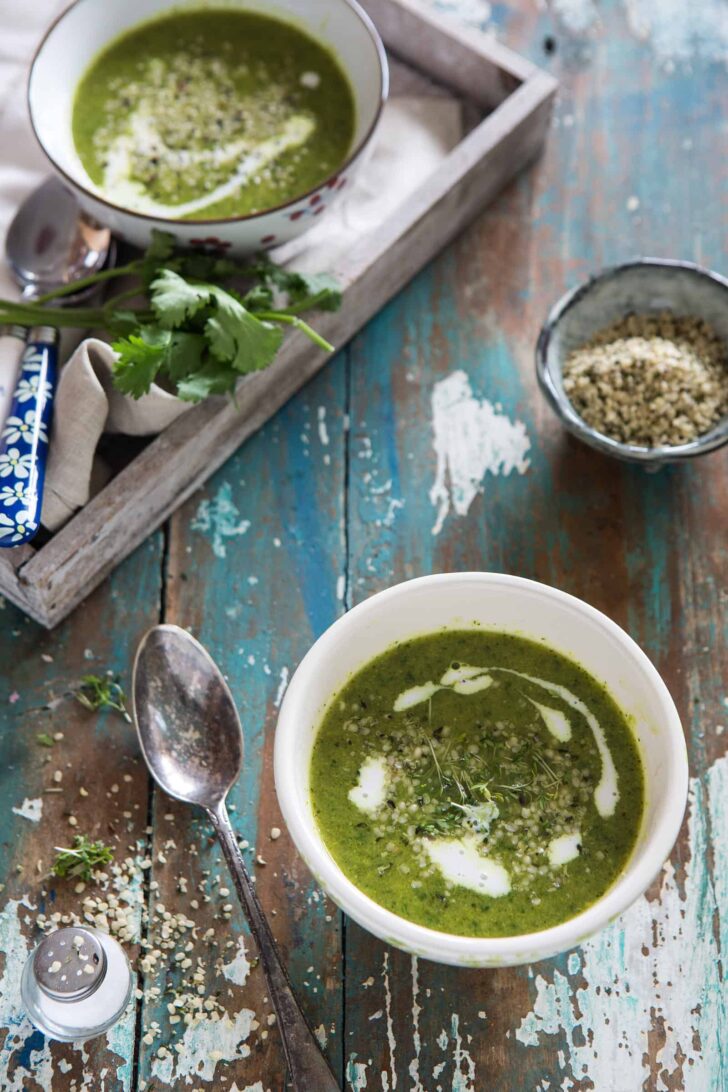Broccoli soup with spinach