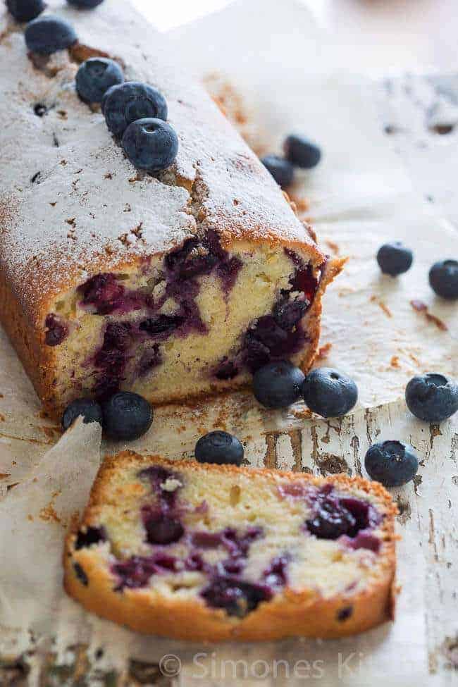 Blueberry yogurt cake | insimoneskitchen.com