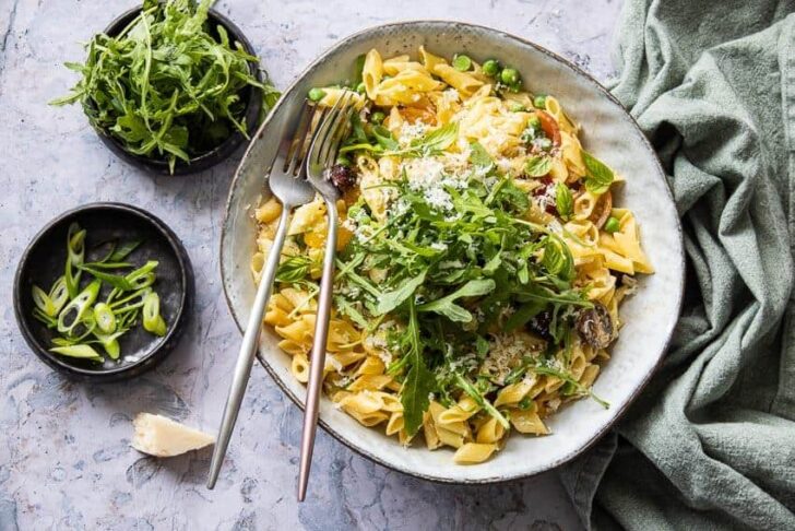 Pasta salad with chorizo