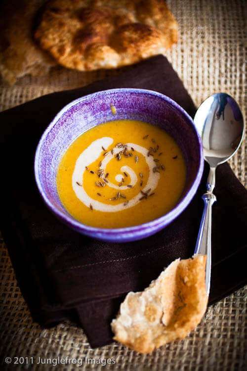 Spicy Indian bean soup | insimoneskitchen.com