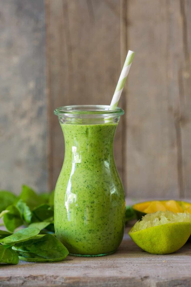 green smoothie with coconut water
