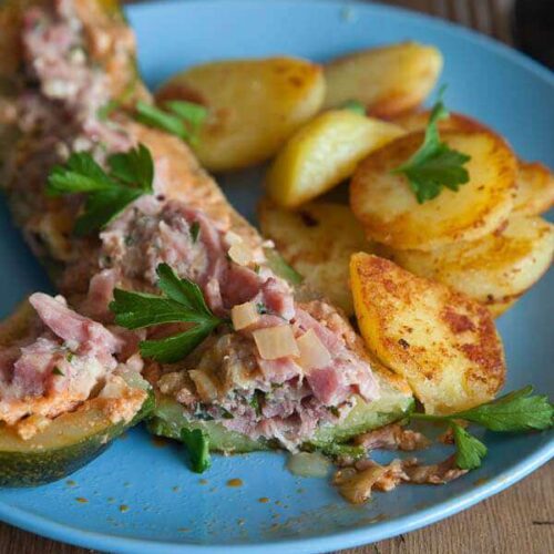 Stuffed zucchini | insimoneskitchen.com