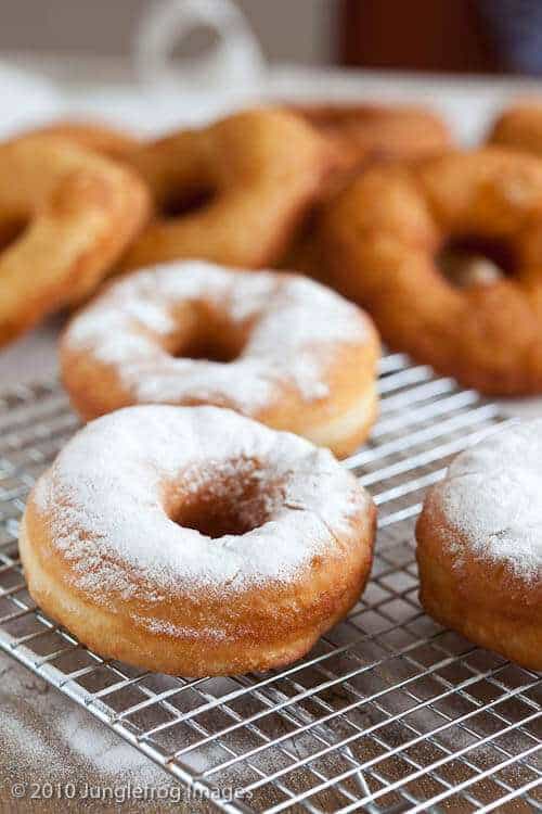 Delicious doughnuts | insimoneskitchen.com