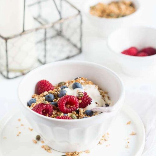 Quinoa granola |insimoneskitchen.com