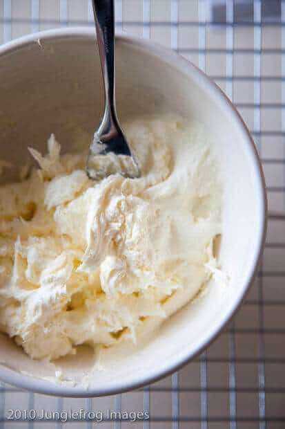 Making mascarpone | insimoneskitchen.com