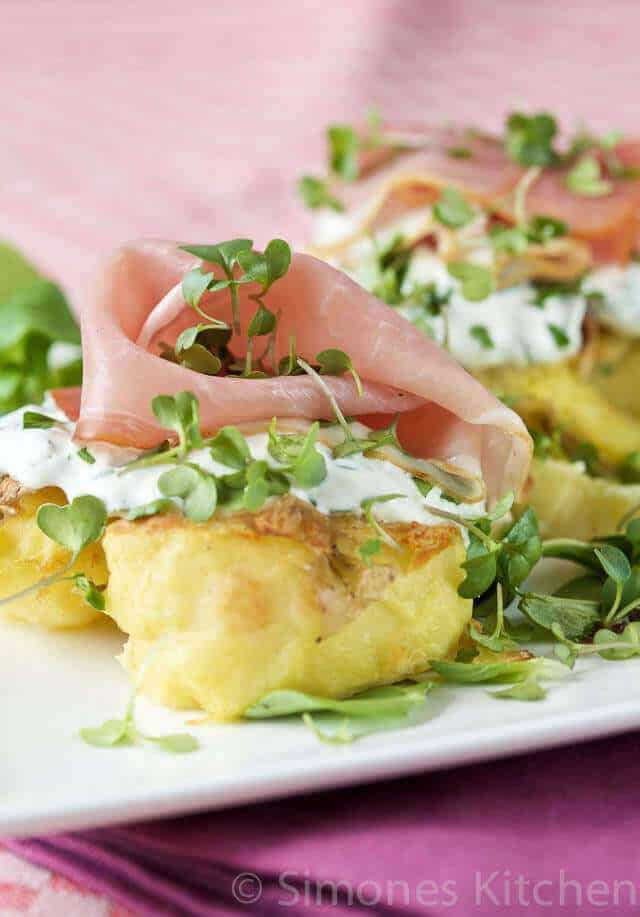 Potatoes with herbal cream and ham | insimoneskitchen.com