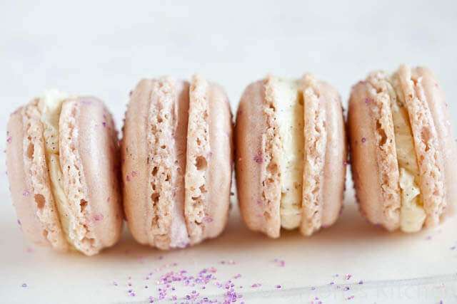 Lavender macarons | insimoneskitchen.com