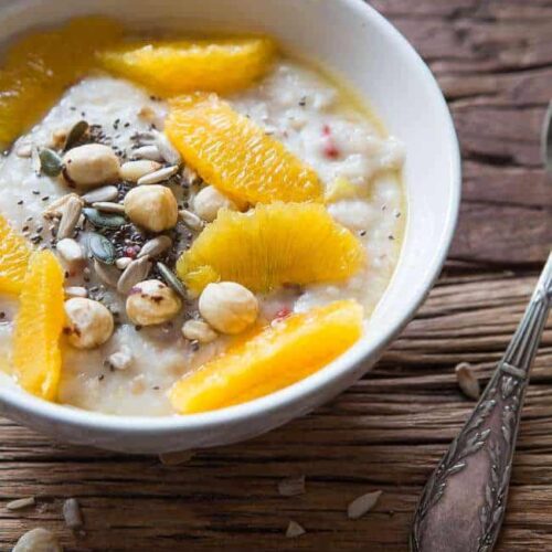 Coconut oatmeal with oranges | insimoneskitchen.com