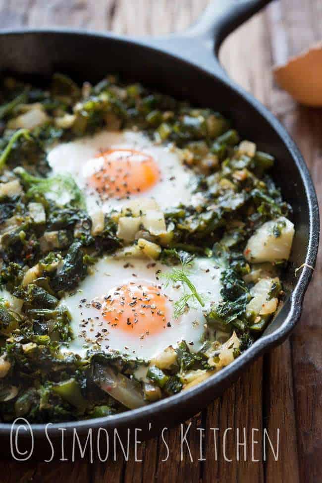 Green shakshuka
