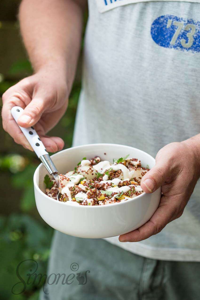 Quinoa salad with melon and chicken | insimoneskitchen.com