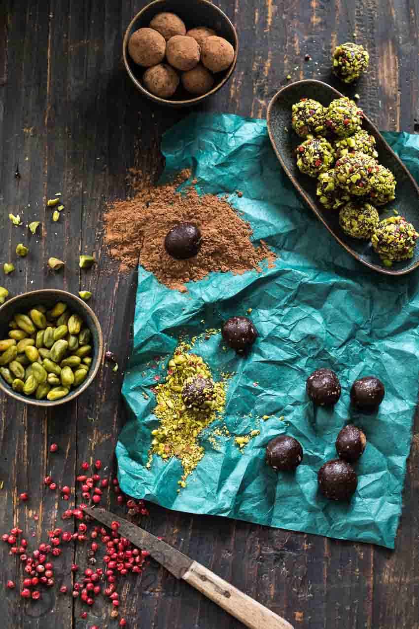 Orange szechuan date balls | insimoneskitchen.com