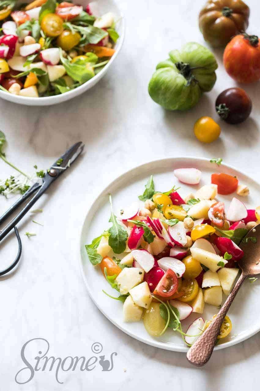 Tomato radish salad with apple | insimoneskitchen.com