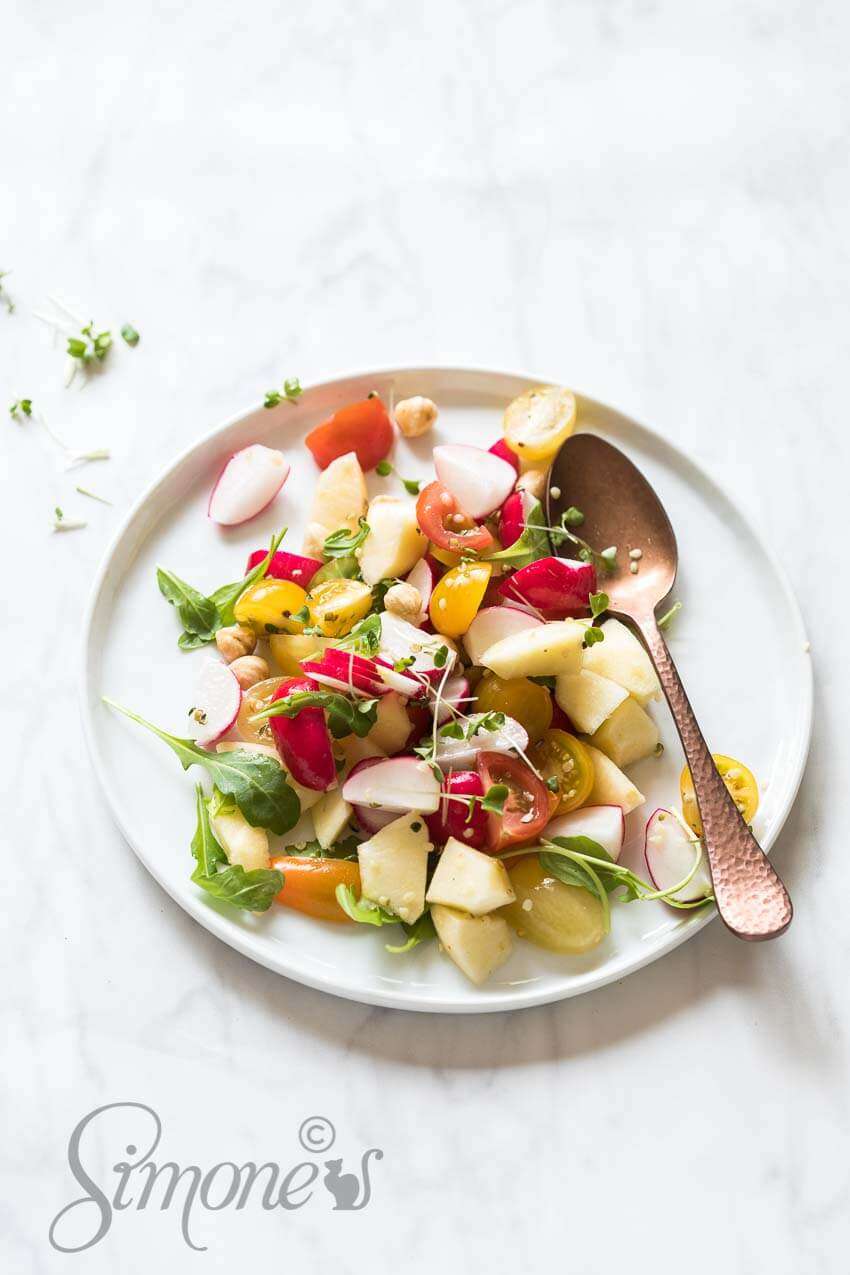 Tomato radish salad with apple | insimoneskitchen.com