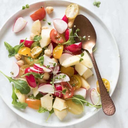 Tomato radish salad with apple | insimoneskitchen.com