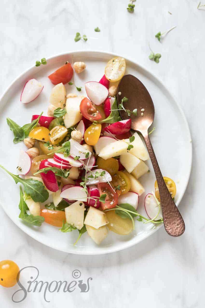 Tomato radish salad with apple | insimoneskitchen.com