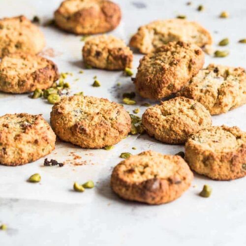 Gluten free pistache cookies | insimoneskitchen.com