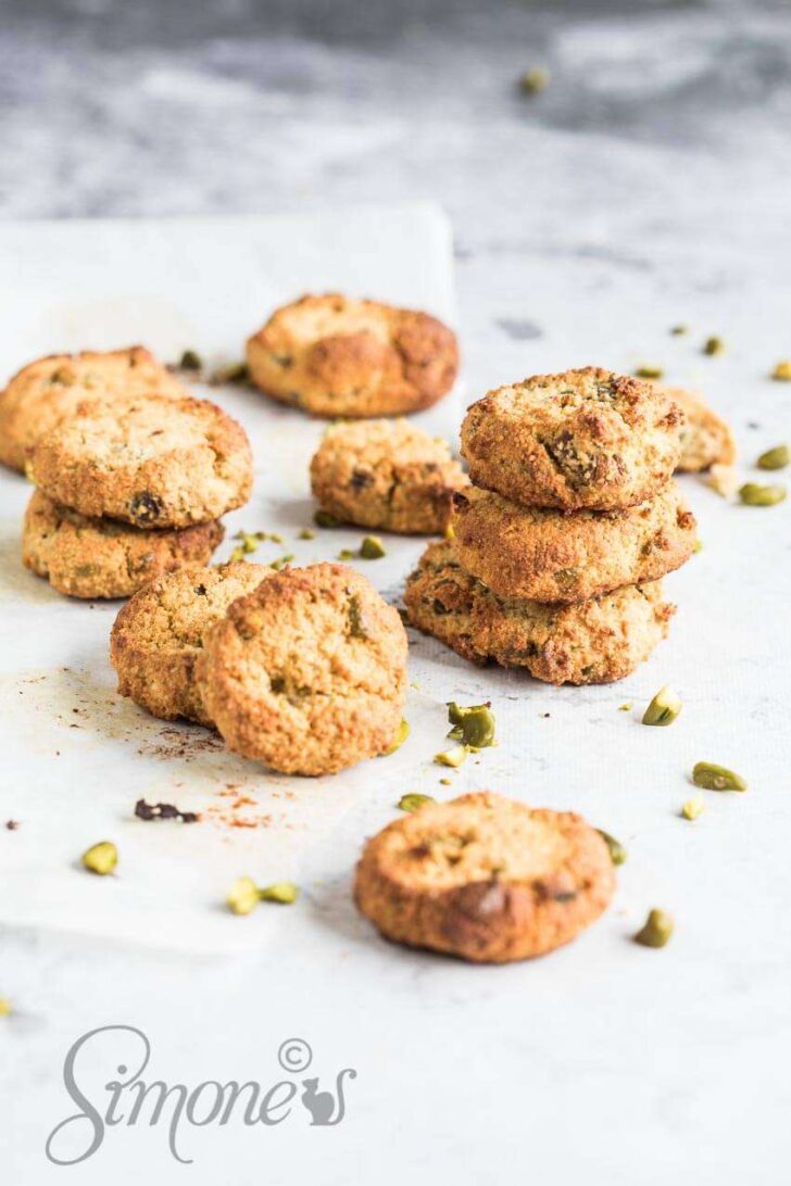 Gluten free pistachio cookies | insimoneskitchen.com