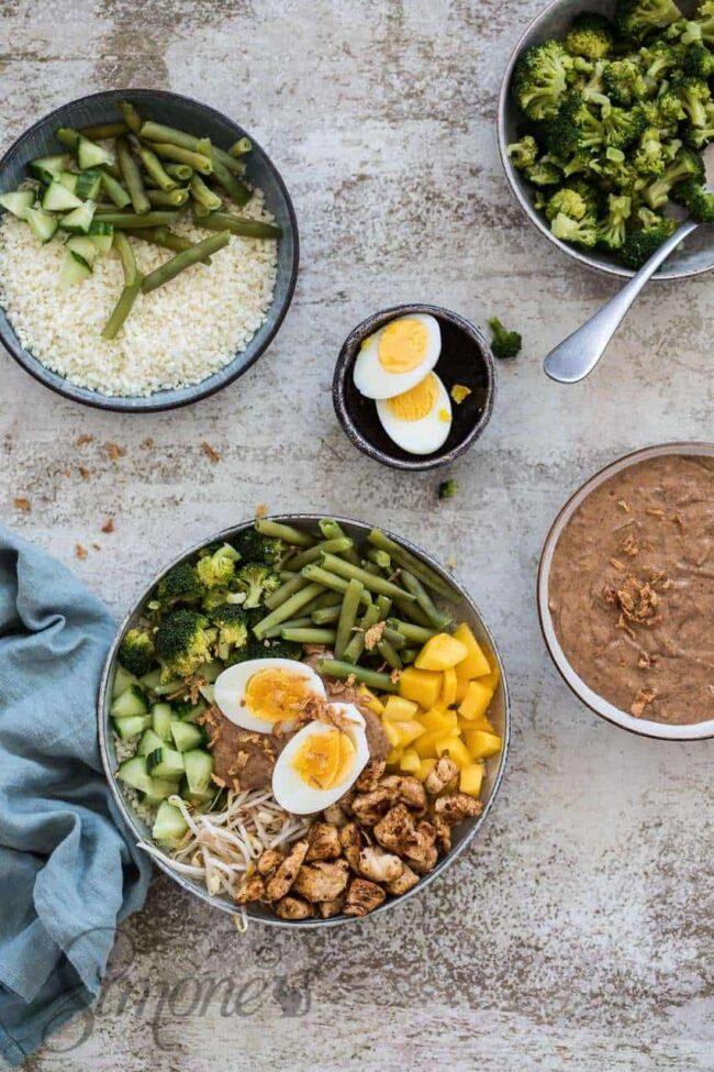 Paleo gado gado bowl | insimoneskitchen.com
