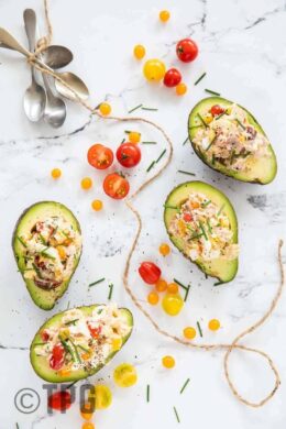 Avocado boats with tuna salad