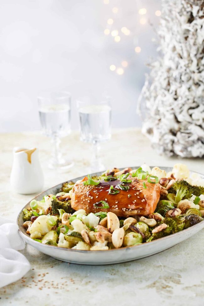 Baked salmon with roasted vegetables