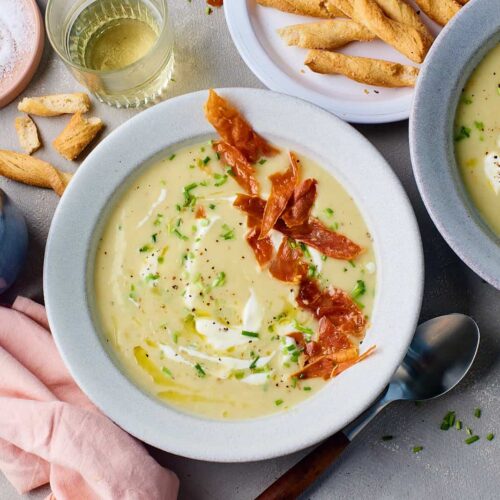 Creamy asparagus soup