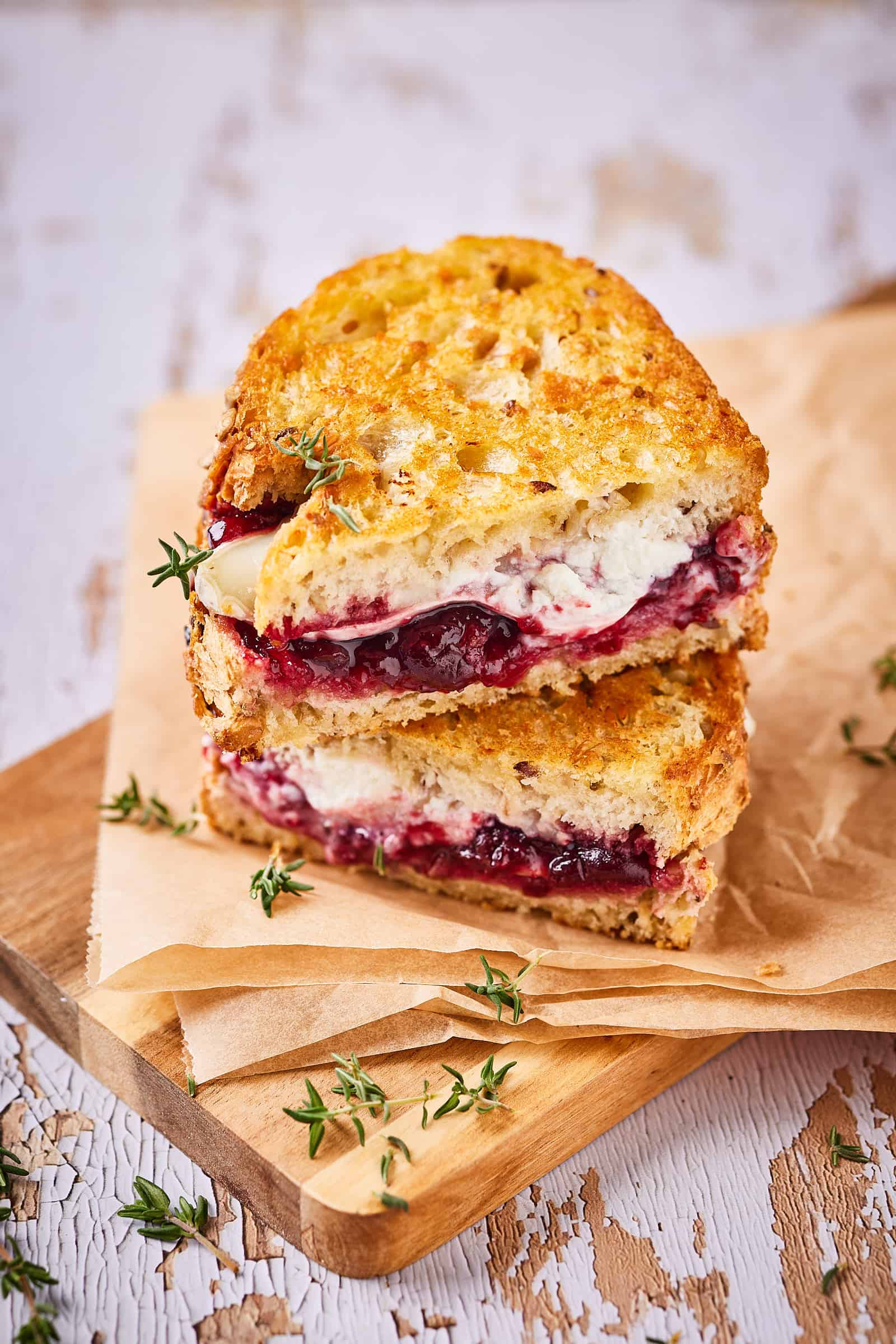 grilled goat cheese sandwich