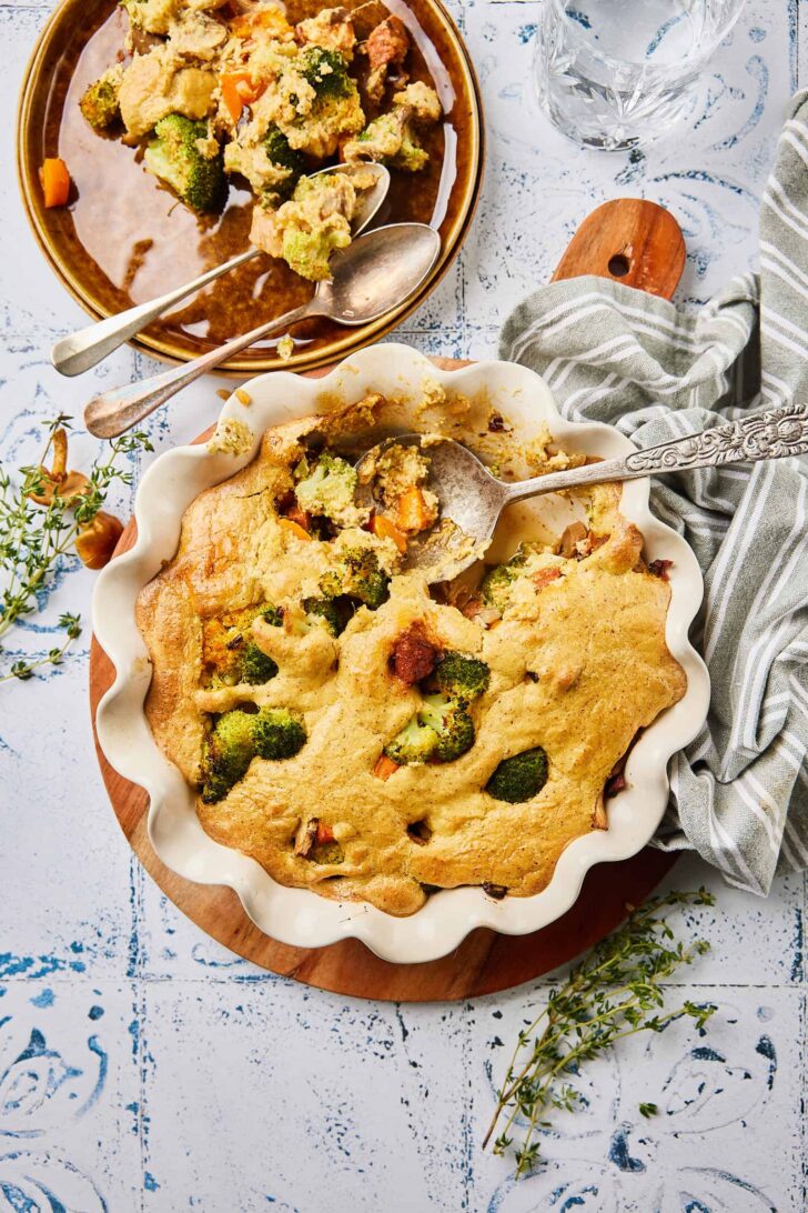 Baked broccoli with cashew sauce