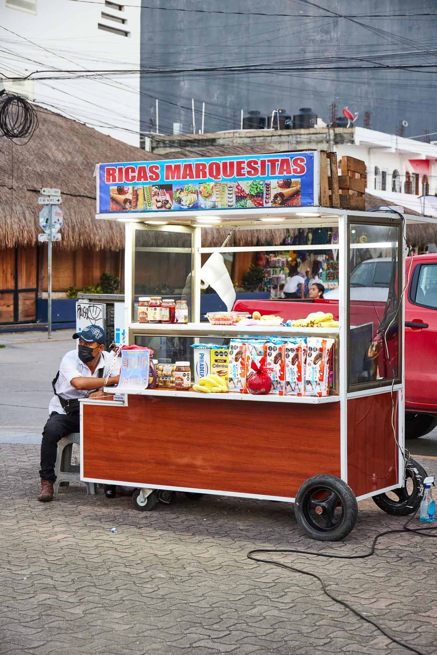 Marquesitas street stall vendor