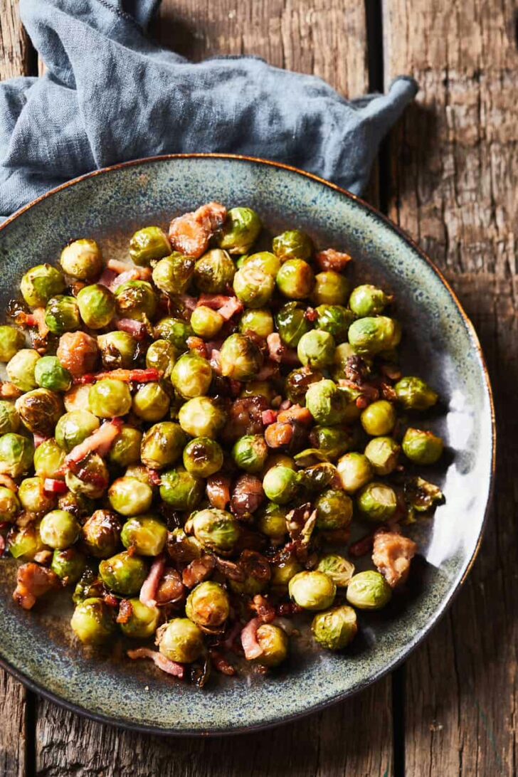 Roasted Brussels sprouts with chestnuts