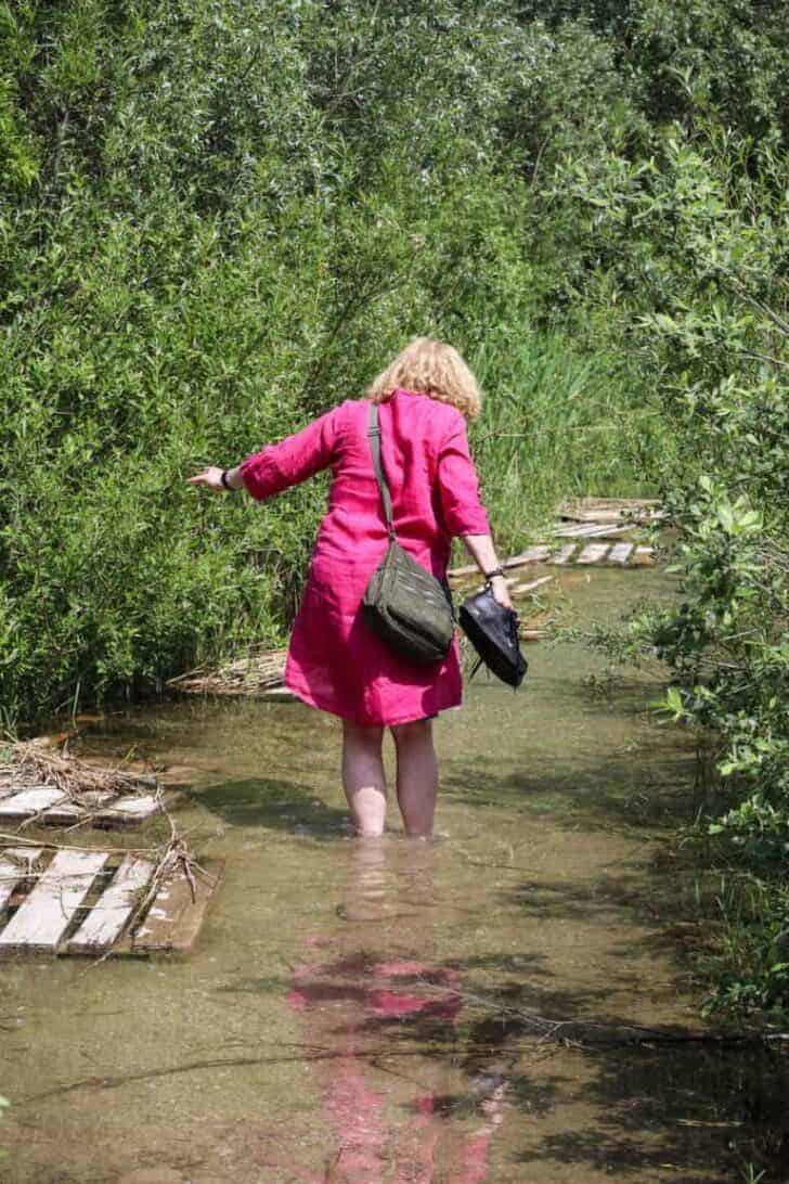 Wading through the water to get to Runde Rie