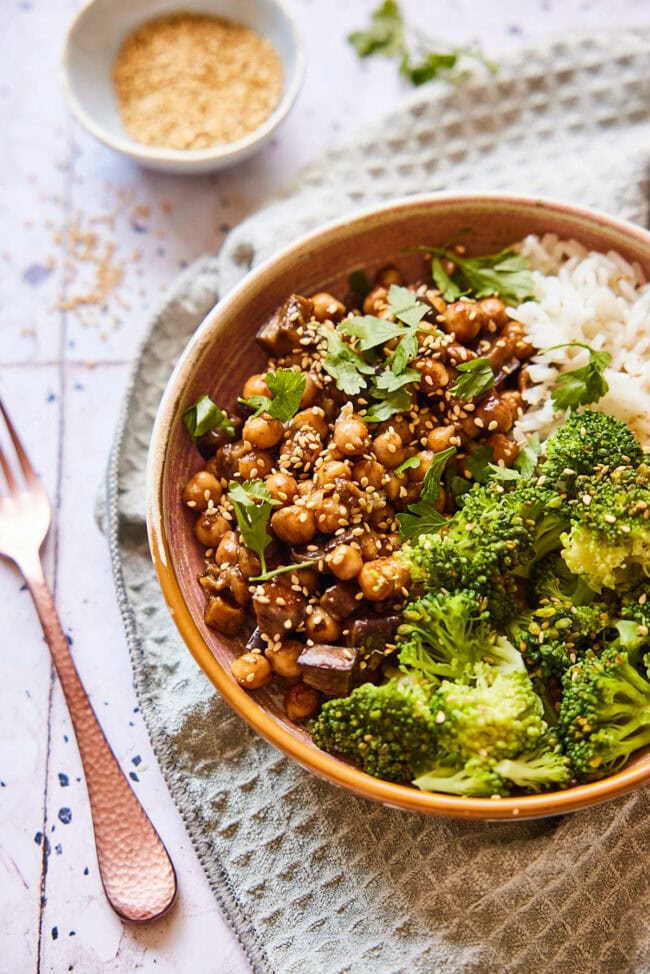 Sticky chickpeas with eggplant